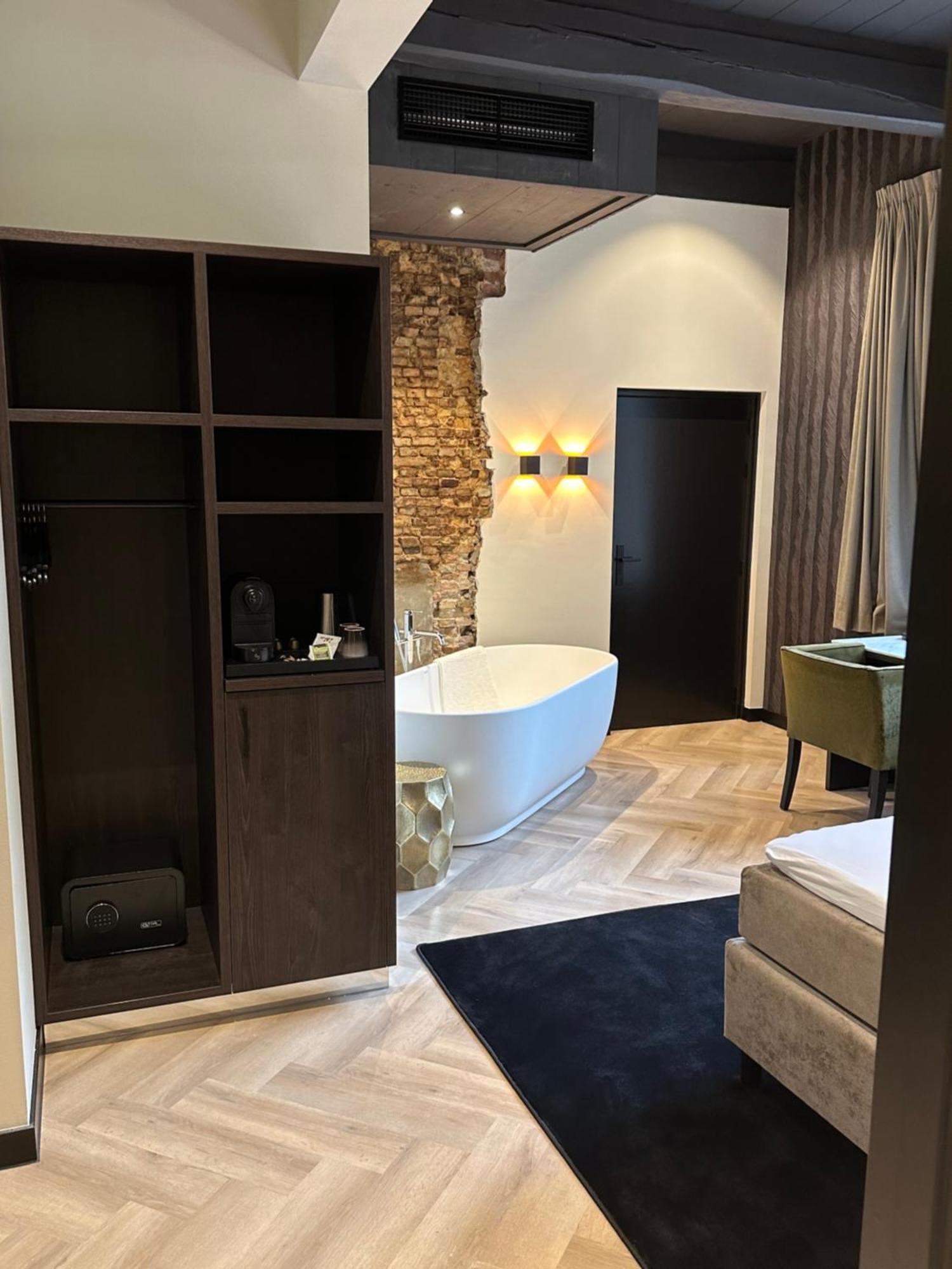 Hotel Restaurant Het Witte Paard Delden Zewnętrze zdjęcie