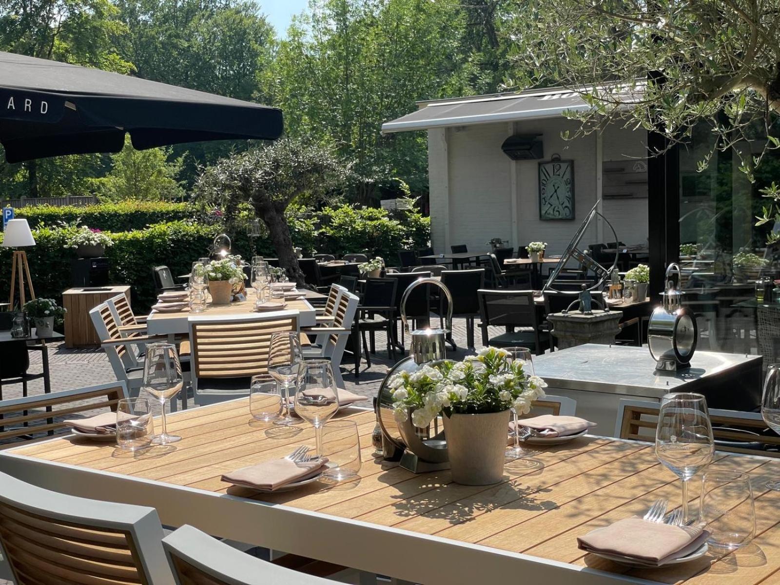 Hotel Restaurant Het Witte Paard Delden Zewnętrze zdjęcie